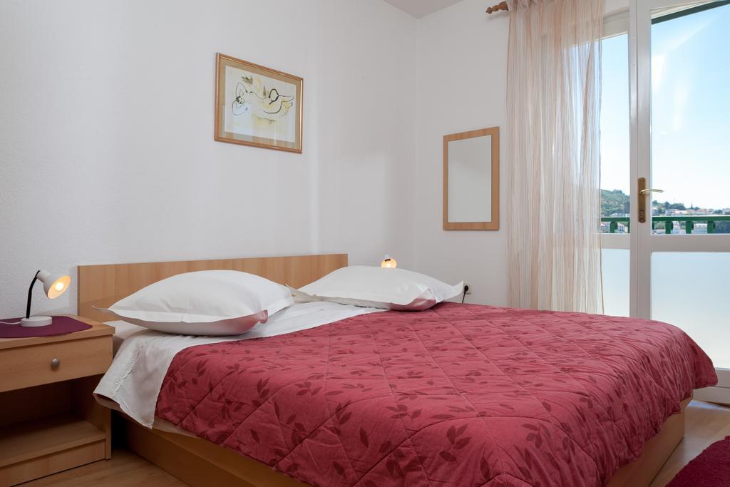 Apartments Waterfront Ivan Подгора Номер фото